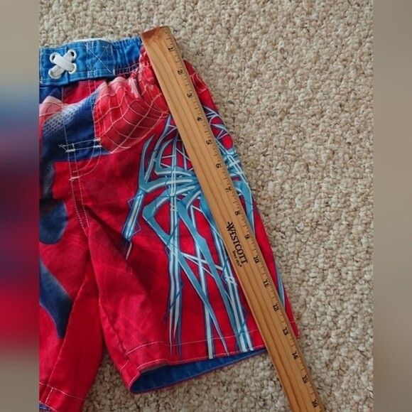 Boys Marvel Spider Swim Shorts - Blue & red size 5 - Picture 6 of 10